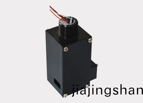 激光(guang)粉(fen)塵(chen)傳感器